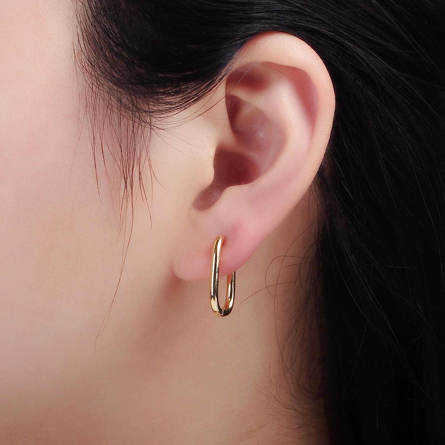 Oblong Huggie Earrings - Cloth + Cabin